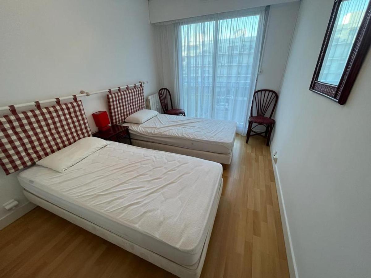 Appartement T4 Avec Parking, Balcon Et Proche Commerces A Biarritz - Fr-1-239-921 المظهر الخارجي الصورة