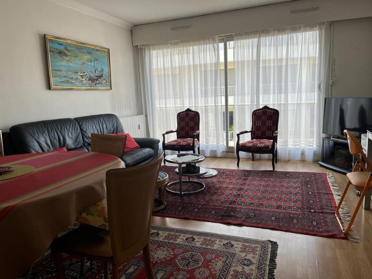 Appartement T4 Avec Parking, Balcon Et Proche Commerces A Biarritz - Fr-1-239-921 المظهر الخارجي الصورة